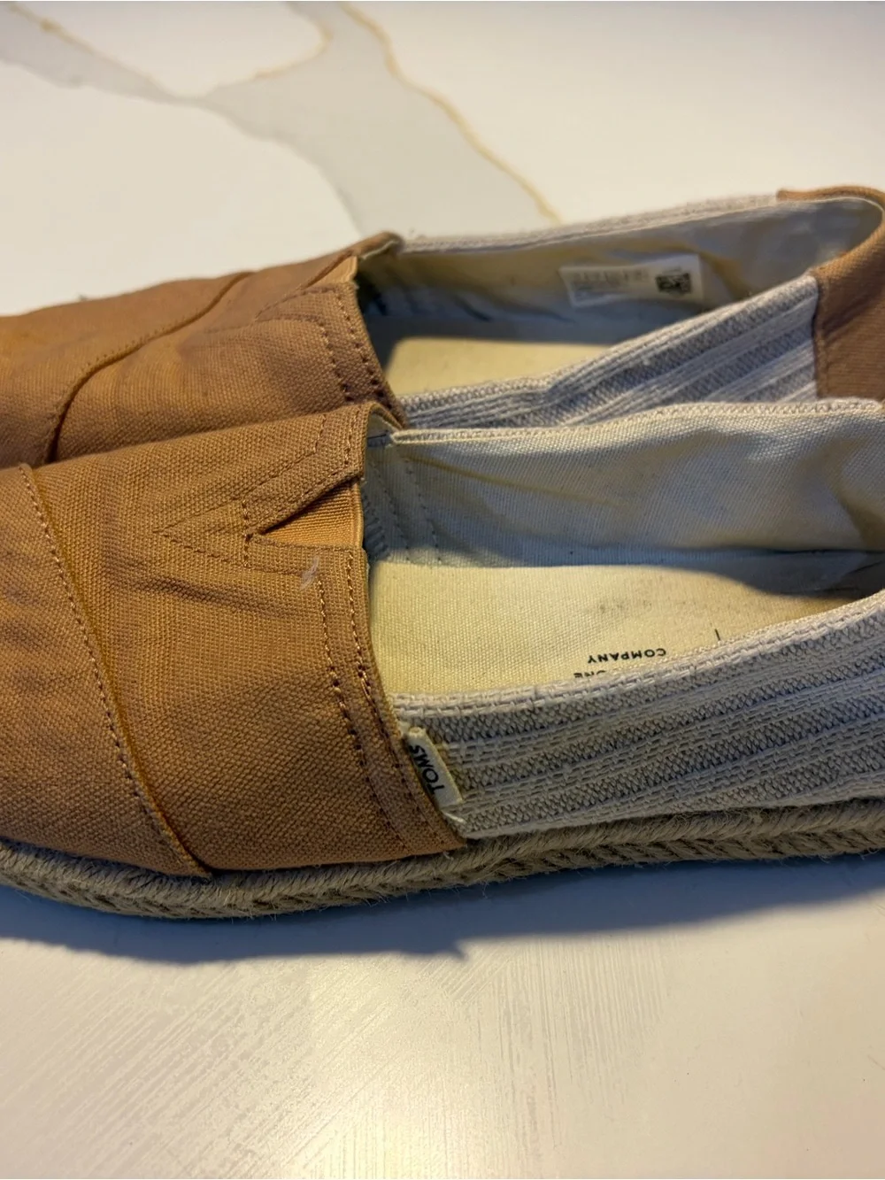 TOMS Alpargata Canvas Espadrille Slip-On Flats Women’s Size 6 Tan Casual Shoes